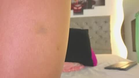 pamela23_ online show from April 2026 05:14:02 PM