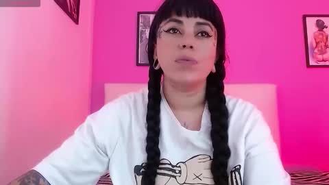 pamela_666_ online show from February 2026 07:18:01 PM