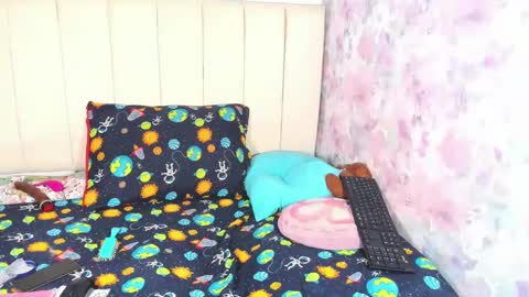 Snapshot of pamela_and_eva chatting on January 2025 11:32:02 PM pamelaa Viscontty online show from January 2025 11:32:02 PM