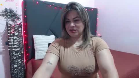 pamela_echeverria online show from January 2026 12:54:01 PM