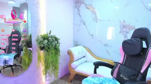 Snapshot of pamela_monroy_ chatting on April 2026 07:23:01 PM Princess Pamela online show from April 2026 07:23:01 PM