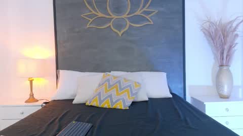 Pamela Parrish online show from October 2025 11:29:01 AM