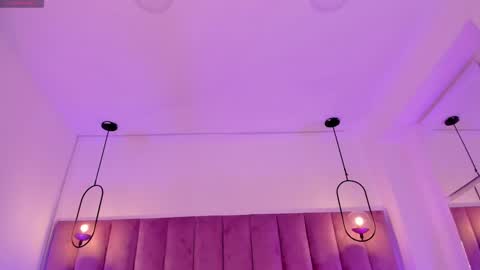 Manuela online show from February 2025 06:51:01 AM