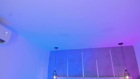 Manuela online show from September 2025 11:32:02 AM