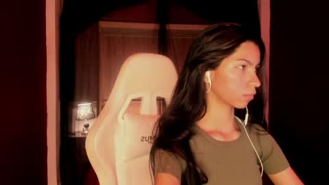 Snapshot of pamelaascott chatting on May 2026 04:09:01 AM P A M online show from May 2026 04:09:01 AM