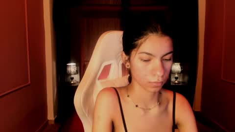 Snapshot of pamelaascott chatting on May 2026 05:15:01 AM P A M online show from May 2026 05:15:01 AM