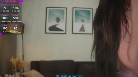 Diana online show from October 2025 11:27:01 PM