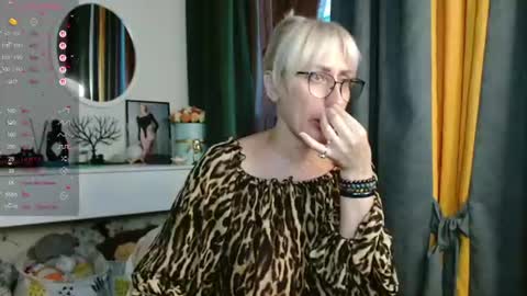 Snapshot of pamellamurphy chatting on July 2026 11:39:02 PM pamellamurphy online show from July 2026 11:39:02 PM