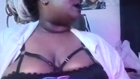 Snapshot of pandamami chatting on February 2025 03:00:02 AM pandamami online show from February 2025 03:00:02 AM