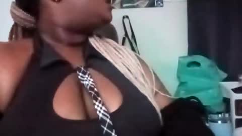 Snapshot of pandamami chatting on February 2025 01:25:02 AM pandamami online show from February 2025 01:25:02 AM