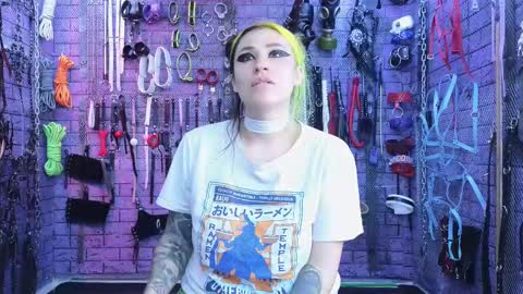 PandoraNez online show from February 2025 05:29:01 PM