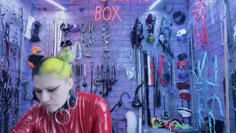 PandoraNez online show from February 2025 11:15:01 PM