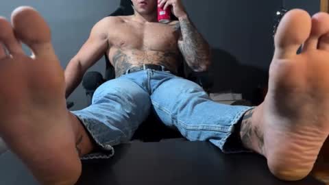 Oleg online show from October 2025 12:58:01 PM