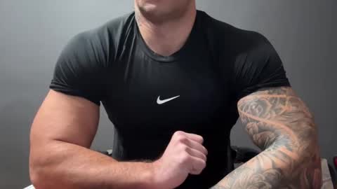 Oleg online show from December 2025 05:46:01 AM