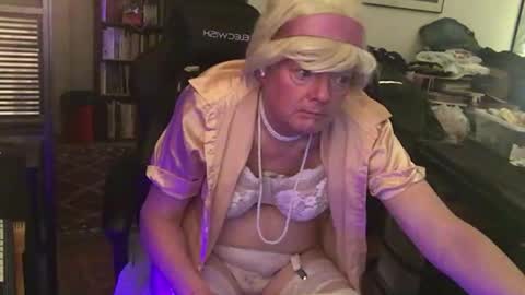 Pantyvioletlace online show from March 2026 12:38:02 AM