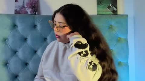 Paola Lyon online show from September 2025 12:21:01 PM