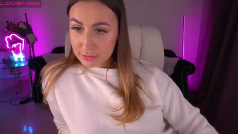 Lia online show from December 2024 06:56:02 PM