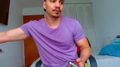 Snapshot of paolo_savanna chatting on September 2025 04:45:01 PM paolo_savanna online show from September 2025 04:45:01 PM