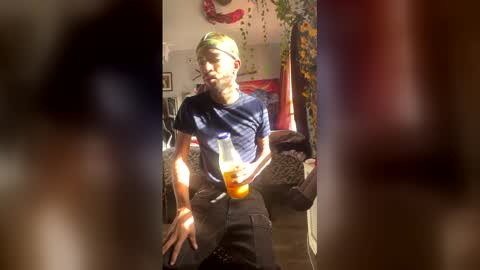 papian0 online show from November 2025 05:56:01 PM