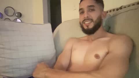 papicubano_guapo23cm online show from October 2025 03:25:02 AM