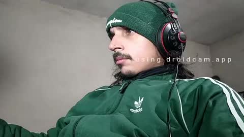 Snapshot of papito20cm chatting on May 2026 07:47:02 AM Lau online show from May 2026 07:47:02 AM