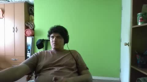 Snapshot of papitowilly999 chatting on November 2025 07:05:02 PM Papito online show from November 2025 07:05:02 PM