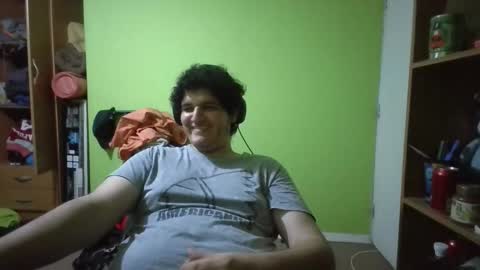 Snapshot of papitowilly999 chatting on January 2026 07:33:01 AM Papito online show from January 2026 07:33:01 AM