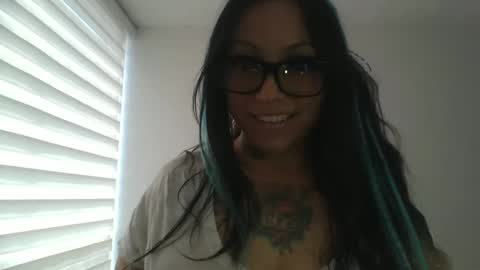 Snapshot of paprika_01sx chatting on February 2026 03:43:02 PM paprika 01sx online show from February 2026 03:43:02 PM