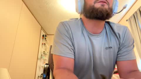 parablue227 online show from May 2026 10:33:02 PM