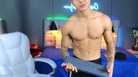 Ryan And Casper online show from December 2024 11:51:01 PM