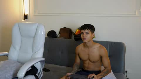 Ryan And Casper online show from January 2025 02:14:01 AM