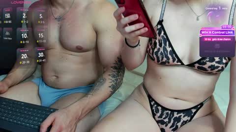 Snapshot of pareja_veda chatting on December 2024 10:01:02 AM pareja_veda online show from December 2024 10:01:02 AM