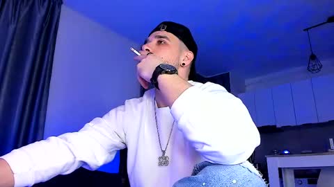 Paris online show from February 2025 11:14:02 PM