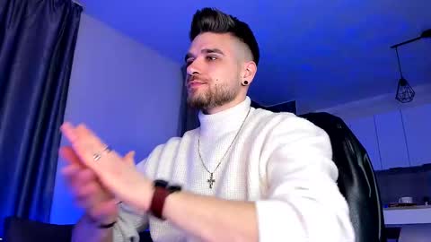 Paris online show from February 2025 09:05:02 PM