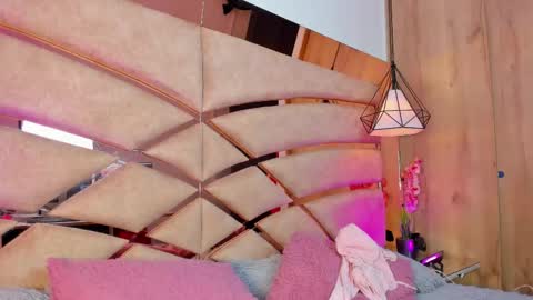 PARKER  online show from January 2026 07:17:02 PM