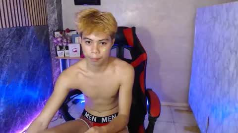 HENRY online show from September 2025 02:14:01 AM