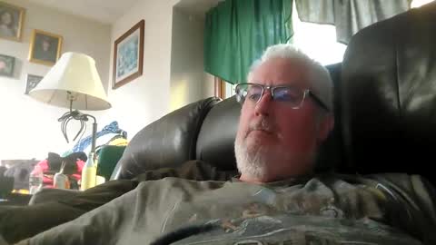 Snapshot of part86 chatting on October 2025 01:23:01 PM part86 online show from October 2025 01:23:01 PM