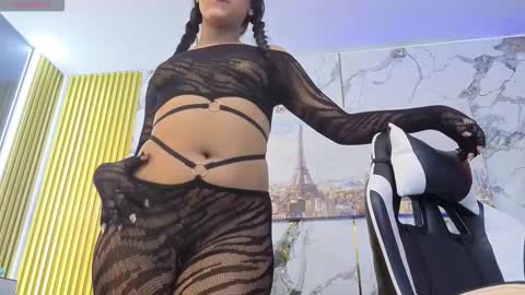 party_with_medellin23 online show from March 2026 11:00:02 PM