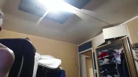 pascal88881 online show from November 2025 04:40:01 PM