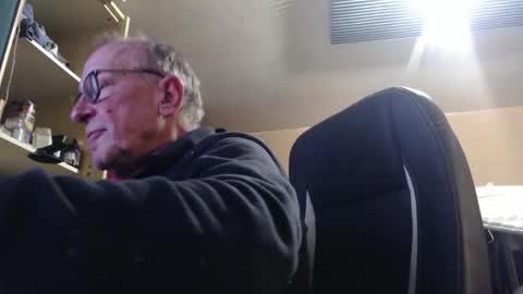 pascal88881 online show from November 2025 07:03:03 PM