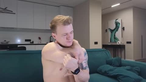 Pashka online show from February 2025 10:54:01 AM