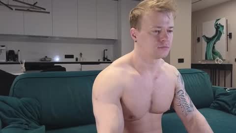 Pashka online show from February 2025 04:31:01 AM