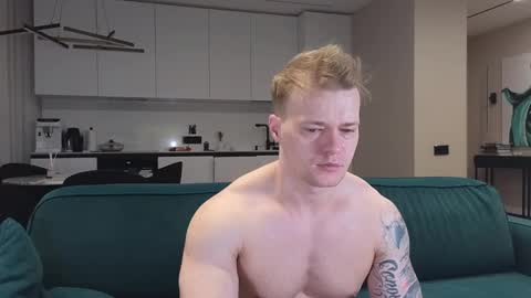 Pashka online show from March 2025 05:38:02 AM