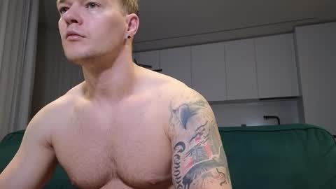 Pashka online show from October 2025 06:19:01 AM