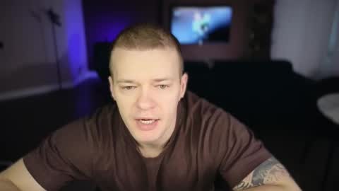 Pashka online show from March 2026 06:29:02 AM