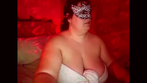 Snapshot of passionduo4 chatting on December 2024 11:07:02 PM PassionDuo4 online show from December 2024 11:07:02 PM