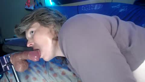 Snapshot of patchoulisquirtzz69 chatting on October 2025 01:42:02 AM Patchoulisquirtz online show from October 2025 01:42:02 AM
