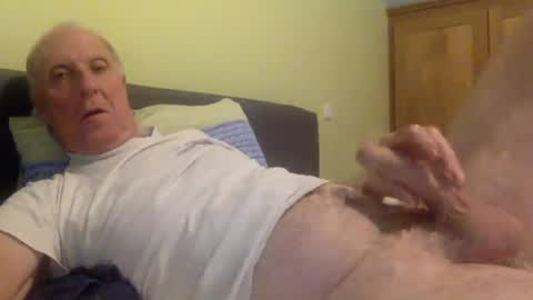 Snapshot of patibulaire1912 chatting on June 2026 10:43:01 PM Pati24 online show from June 2026 10:43:01 PM