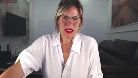 Snapshot of patricia_lions_ chatting on March 2026 06:25:01 AM patricia_lions_ online show from March 2026 06:25:01 AM