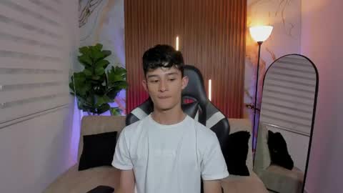 Snapshot of patrick_howland_ chatting on June 2026 03:19:02 AM Patrick online show from June 2026 03:19:02 AM
